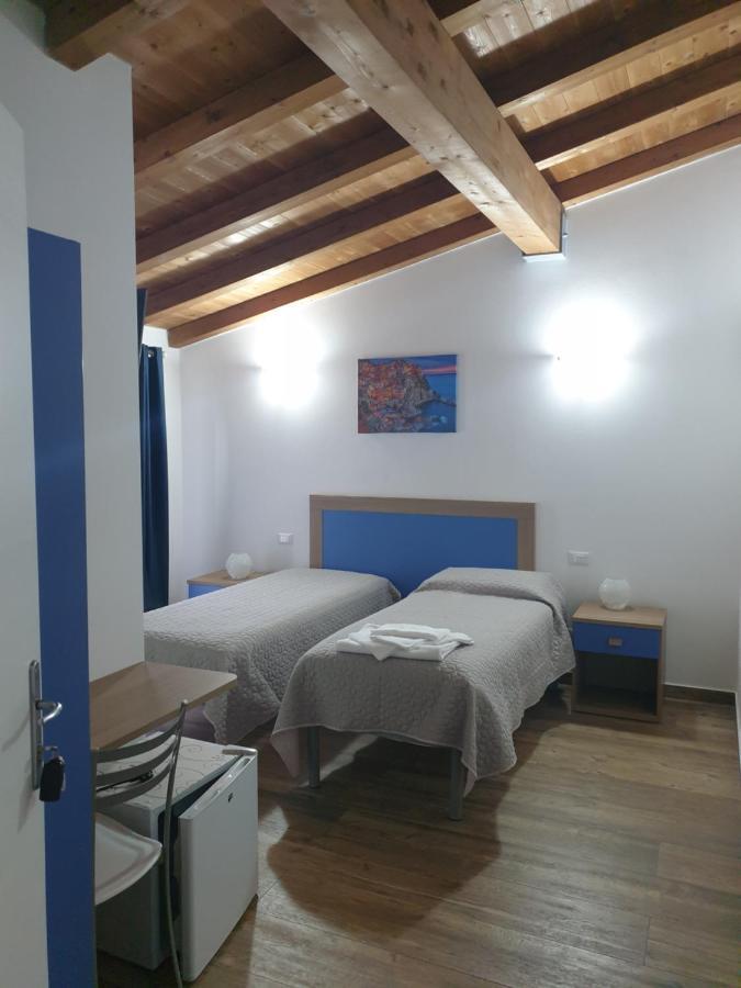 Ca Thomas Hotel Castelnuovo Magra Cameră foto