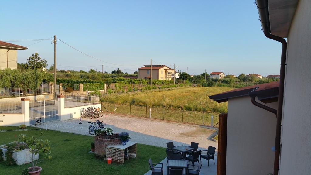 Ca Thomas Hotel Castelnuovo Magra Exterior foto